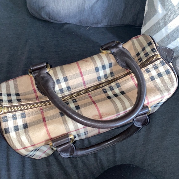 Authentic Burberry speedy - Picture 3 of 4